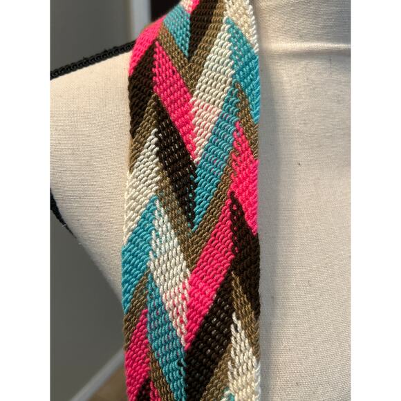 Wayuu Mochila Pink Blue Drawstring Bucket Bag - Picture 3 of 6